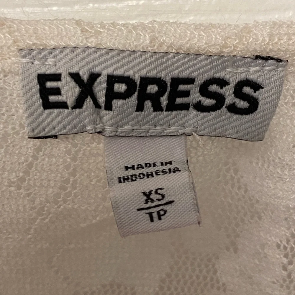 Express. Gold & Silver Sequin Tank with White Lace Back. Size XS. 🤍🩶✨ - Picture 4 of 6